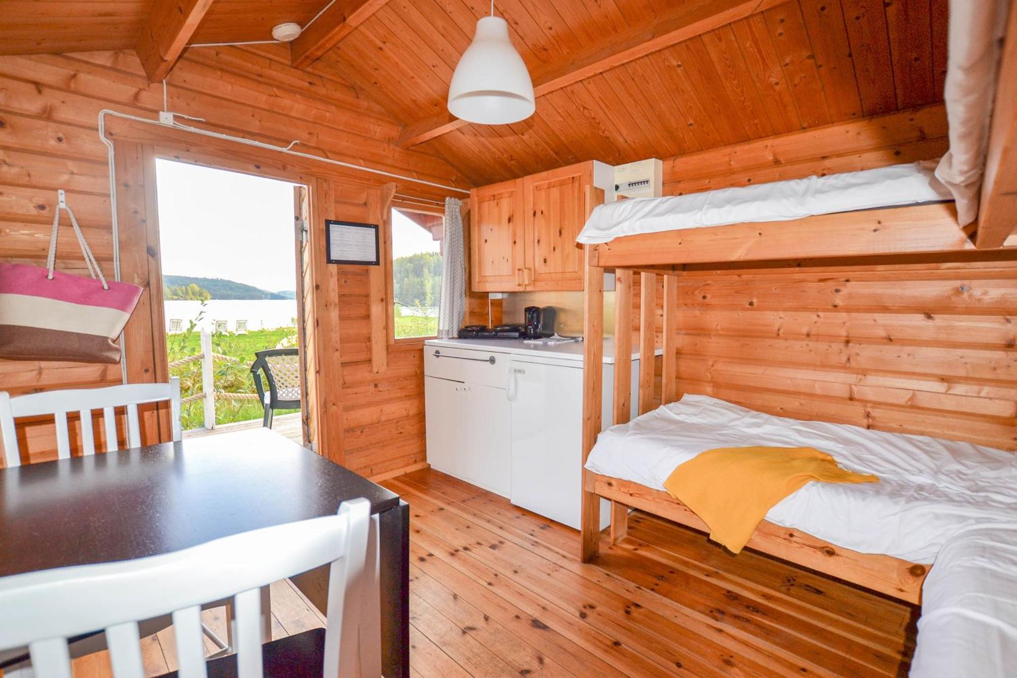 Arjaeng Camping & Stugor Sommarvik Room photo